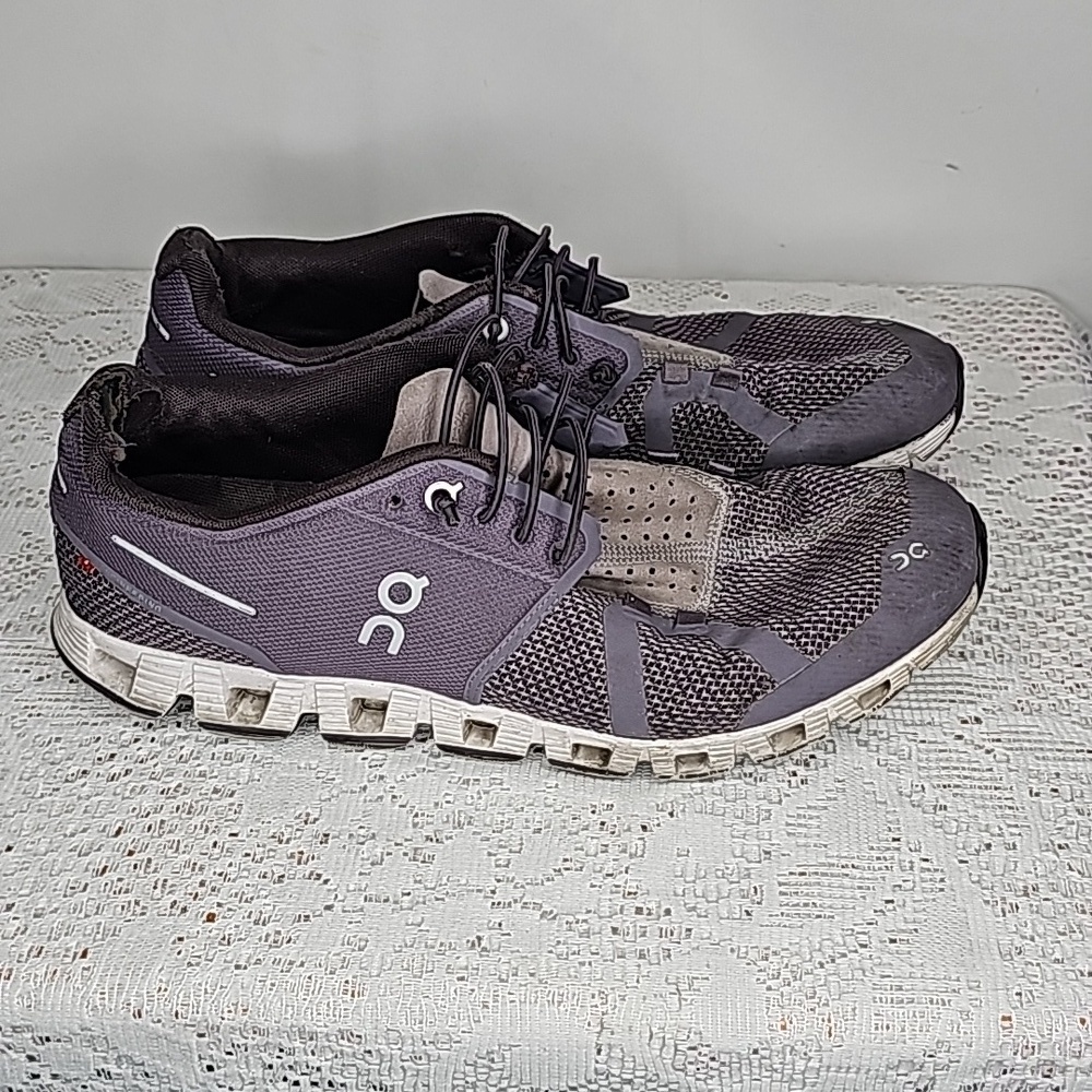 On Running On Cloud 5 gray Walking workout training shoes sz 10.5 - Picture 2 of 10